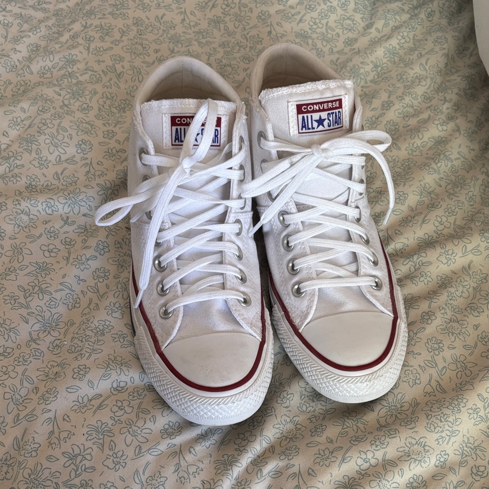 Converse White and Red Low-Top Sneakers